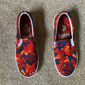 custom made spider-man vans (flats) size 6 men, size 7.5 women.